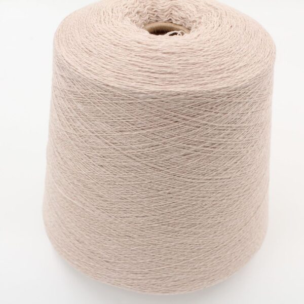 2/28 70% merino extrafine 30% cashmere colore beige chiaro rocca 500 gr