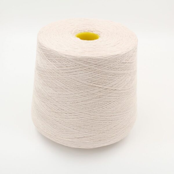 2/28 70% merino extrafine 30% cashmere colore silver rocca 550 gr