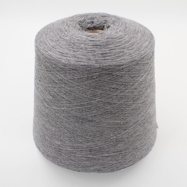 Yarn for knitting machine 2/30 70% merino extrafine 30% cashmere color light grey cones 520 gr