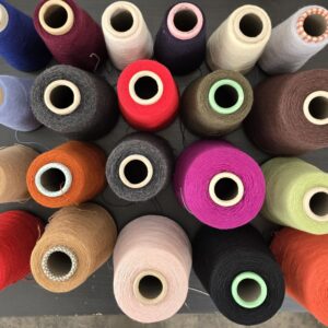 Pack 3 kg 100% cashmere yarn nm 2/28