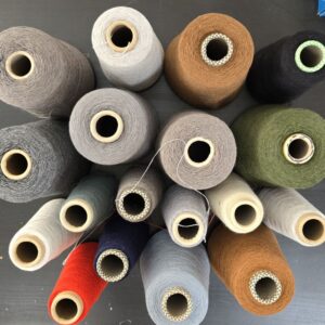 Pack 3 kg 100% cashmere yarn nm 2/28
