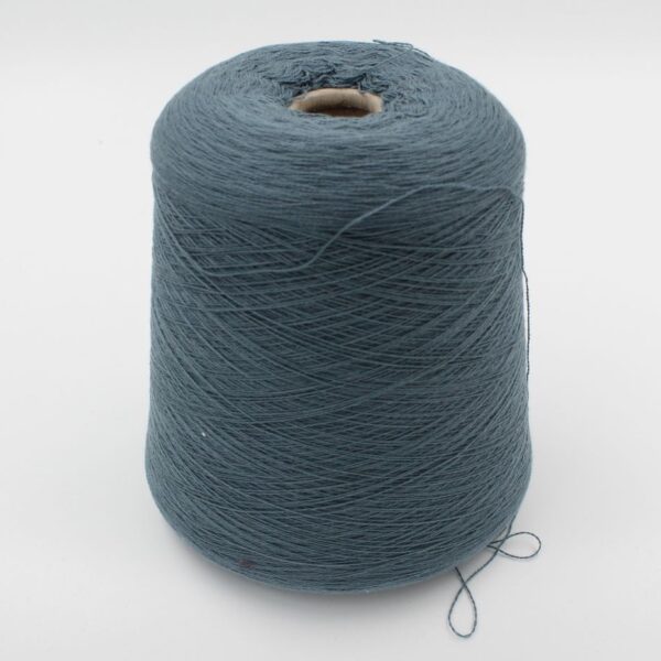 Yarn cashmere superior 100% 2/26 color water cones 720 gr