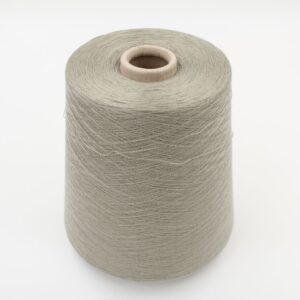 Filato cashmere 70% seta 30% nm 2/58 colore grigio rocche 490 gr