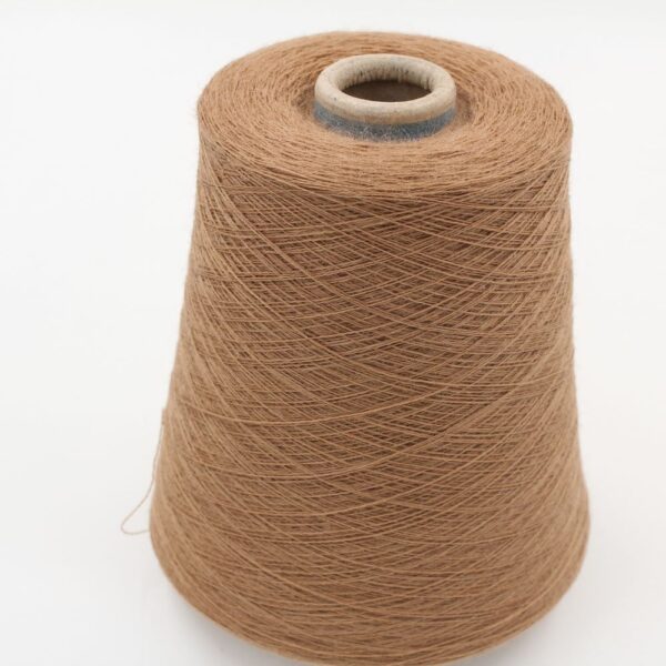Filato 2/27 100% Cashmere per macchina 12 colore cammello rocca 440 gr