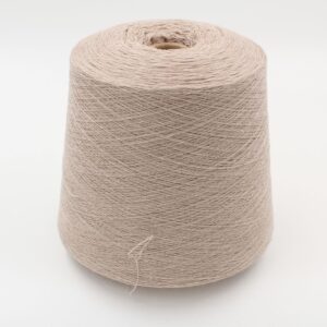Yarn for knitting machine 2/30 70% merino extrafine 30% cashmere color beige cones 530 gr