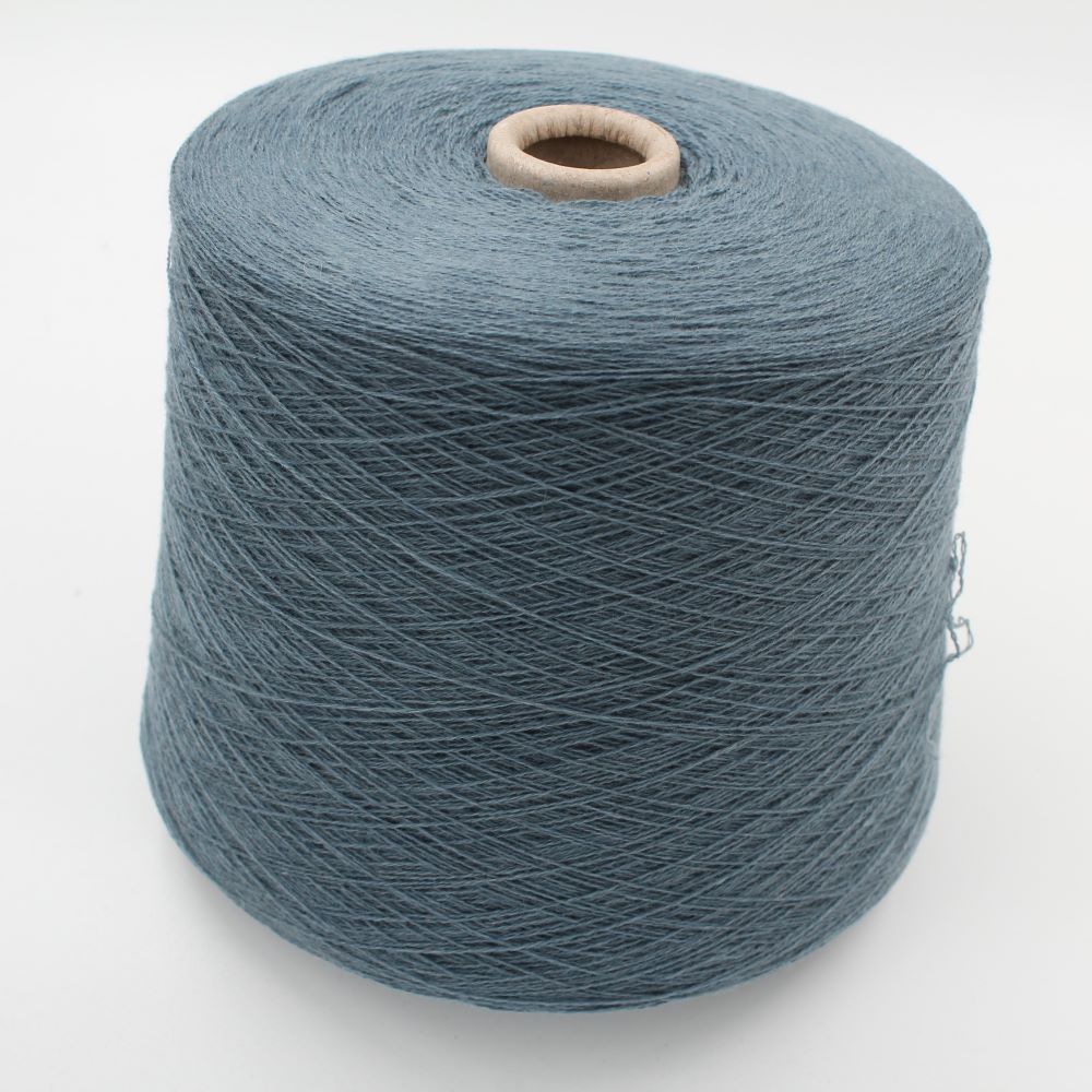 Filato 2/28 100% Cashmere colore petrolio rocche 730 gr