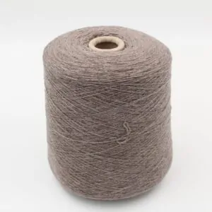 Yarn 2/28 100% Cashmere color brown cones 610 gr