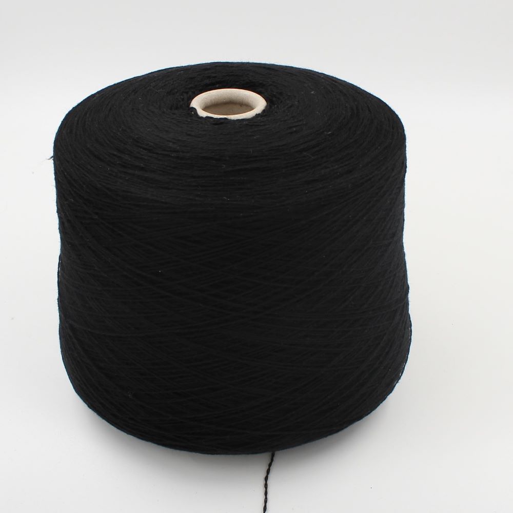 Filato merinos extrafine 70% cashmere 30% nm. 2/15 colore nero rocche 500 gr