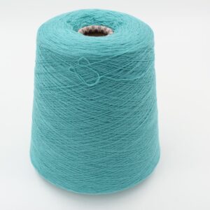 Yarn 2/28 100% Cashmere color water green cones 700 gr