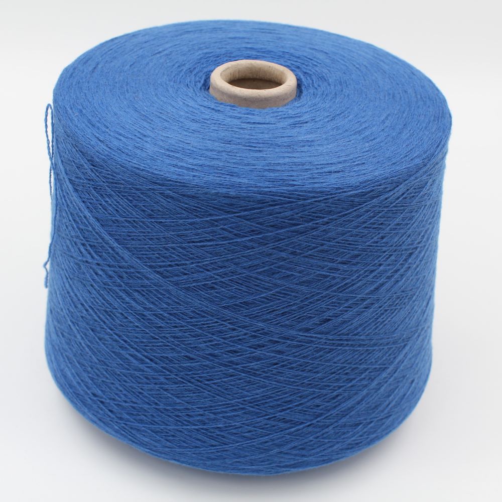 CONCORD yarn cashmere 100% 2/26 color sky blue cones 520 gr