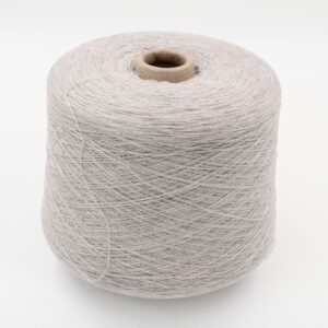 Filato 2/28 100% Cashmere colore grigio chiaro rocche 420 gr