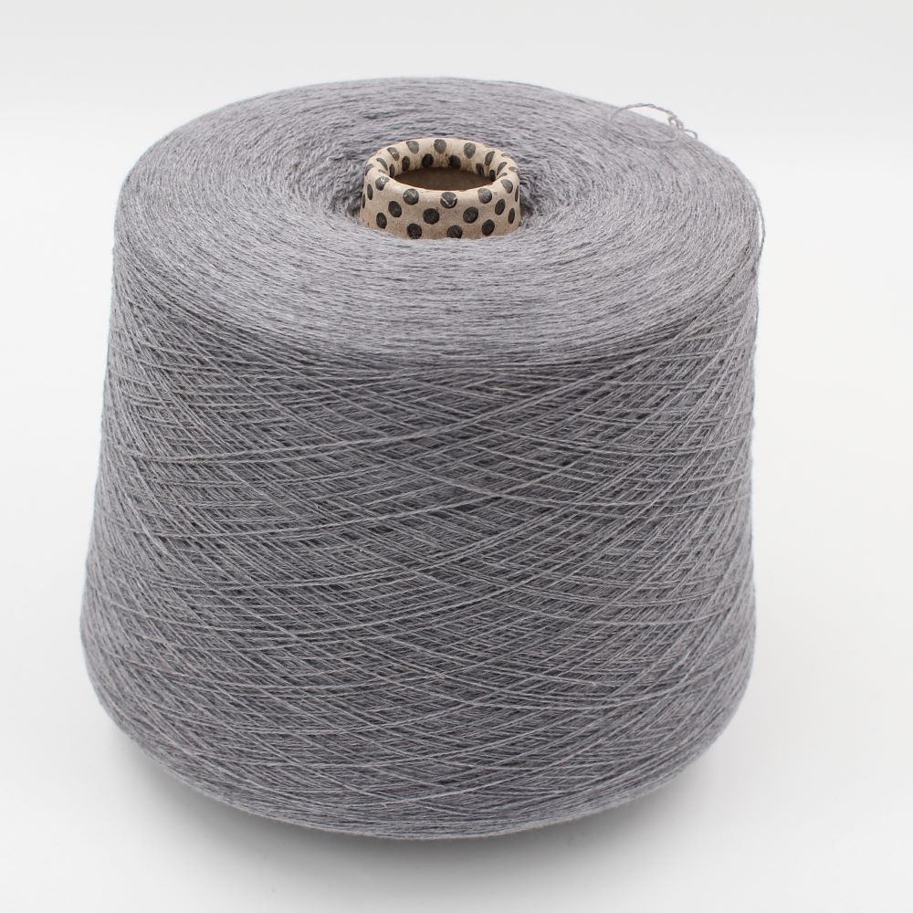 Yarn 2/28 100% Cashmere color light grey cones 510 gr