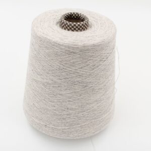 Yarn 2/28 100% Cashmere color shark cones 590 gr