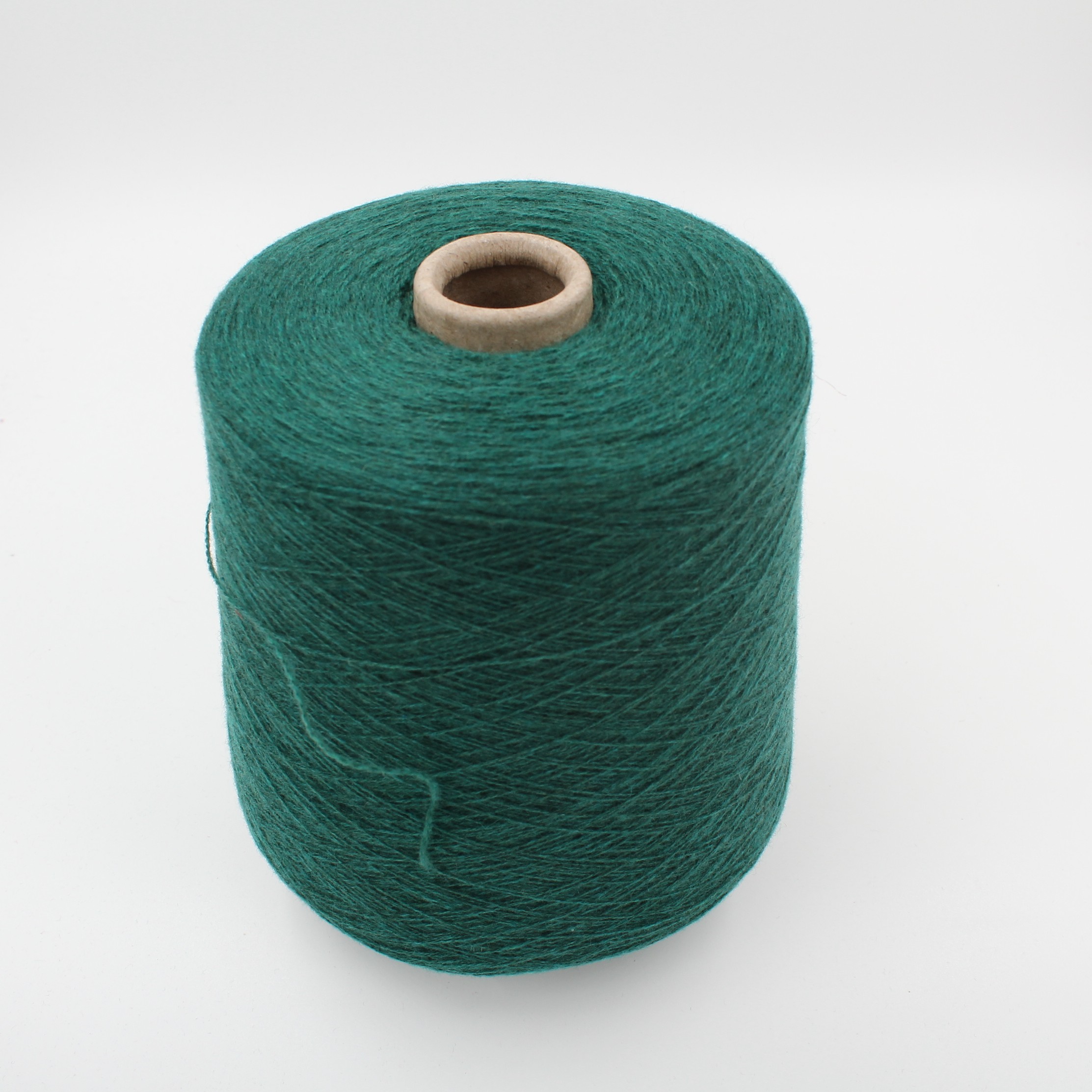 CONCORD yarn cashmere 100% 2/26 color green cones 690 gr