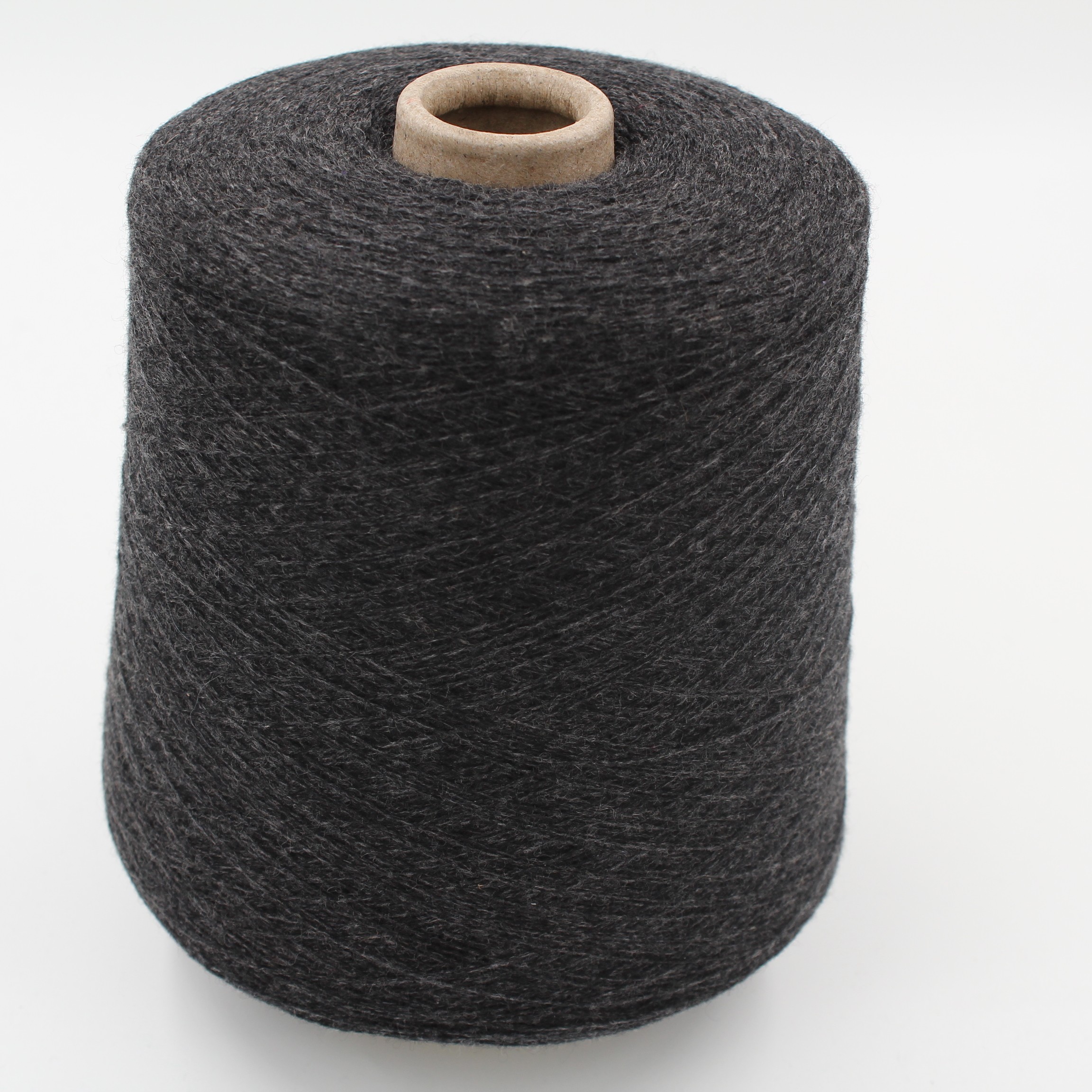 CONCORD yarn cashmere 100% 2/26 color anthracite cones 680 gr