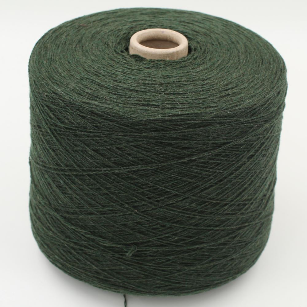 Filato merinos extrafine 70% cashmere 30% nm. 2/15 colore verde rocche 500 gr