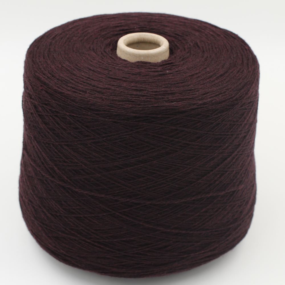 Filato merinos extrafine 70% cashmere 30% nm. 2/15 colore melanzane rocche 500 gr