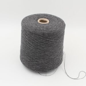 Yarn 2/28 100% Cashmere color lubella cones 630 gr
