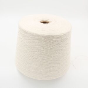 Yarn for knitting machine 2/30 70% merino extrafine 30% cashmere color natural white cones 590 gr