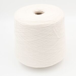 Filato 2/28 100% Cashmere colore white satin rocche 740 gr