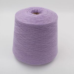 Filato Nm. 2/28 70% merino extrafine 30% cashmere colore lilla rocca 540 gr