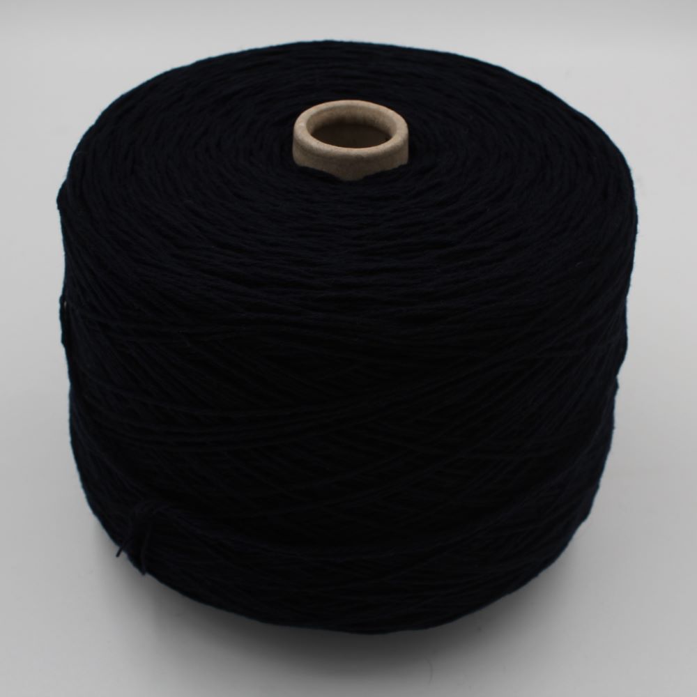 Filato cashmere 97% merinos 3% nm. 5/12 colore nero rocche 540gr