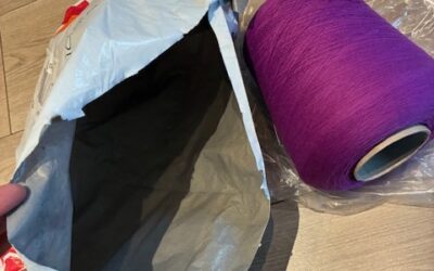 Ritiri e consegne dei corrieri: come funzionano davvero (e cosa fare se il pacco arriva danneggiato)