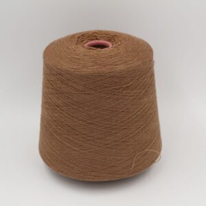 Nm. 2/28 70% merino extrafine 30% cashmere color beige cone 510 gr