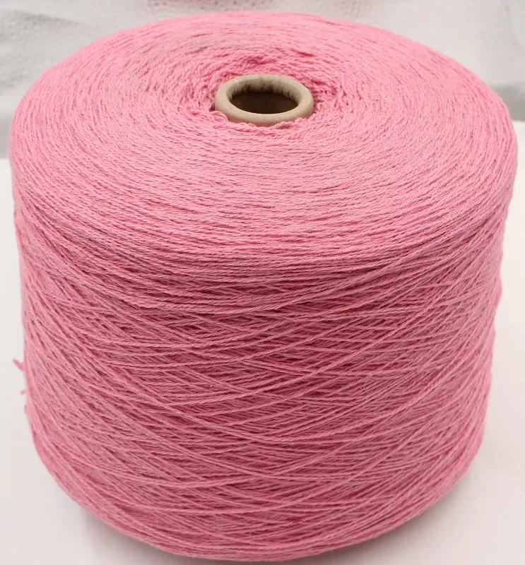 2/13 100% Recycled Cashmere color pink cones 490 gr