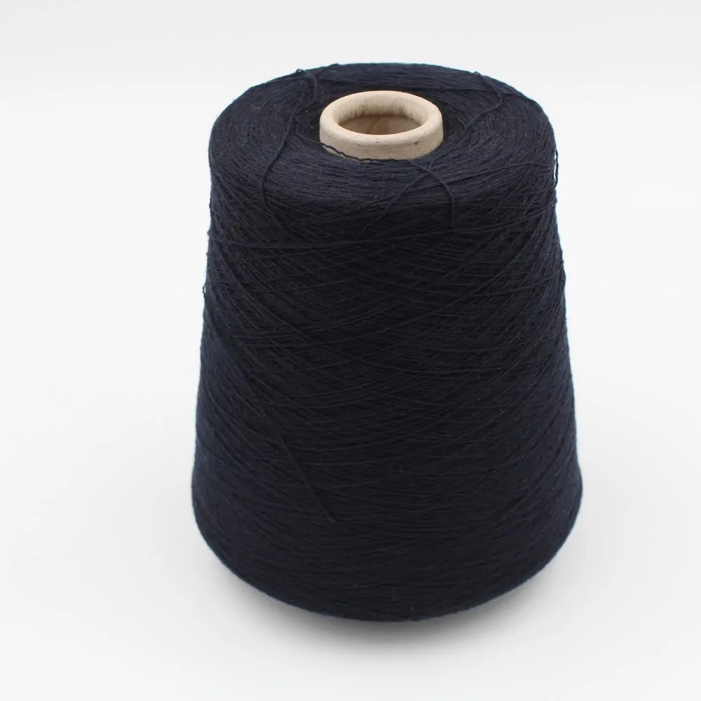 Yarn 2/30 80% merino extrafine 20% cashmere color navy cones 620 gr