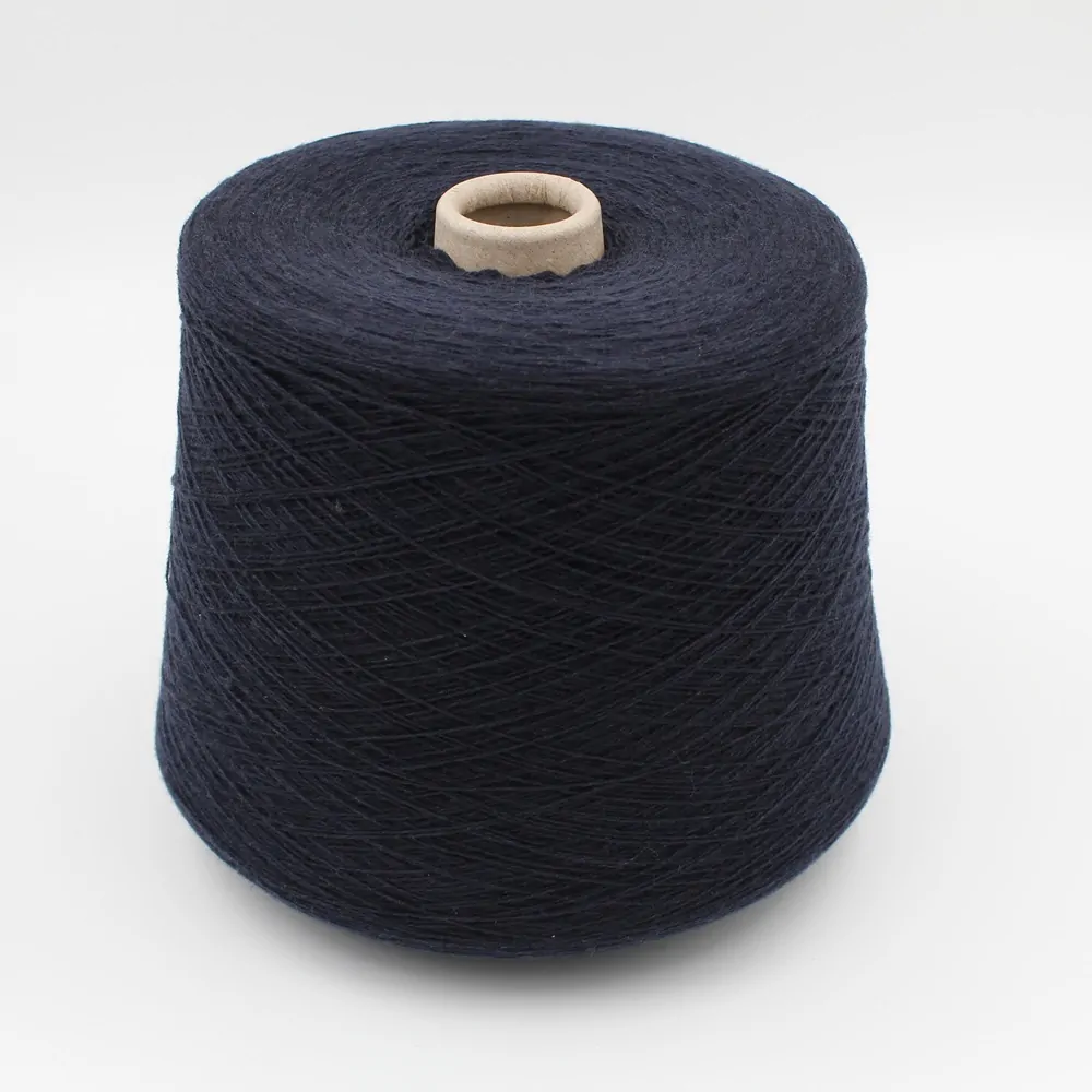 2/26 100% cashmere colore blu rocche 490 gr