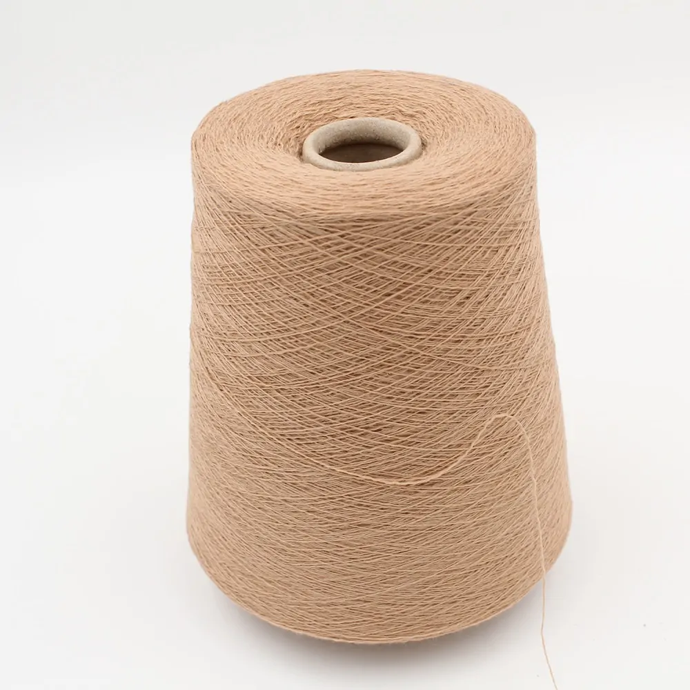 2/28 70% merino extrafine 30% cashmere color camel cones 610 gr