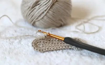 Lavoro a maglia: Come Scegliere il Numero di Ferri per Vari Filati