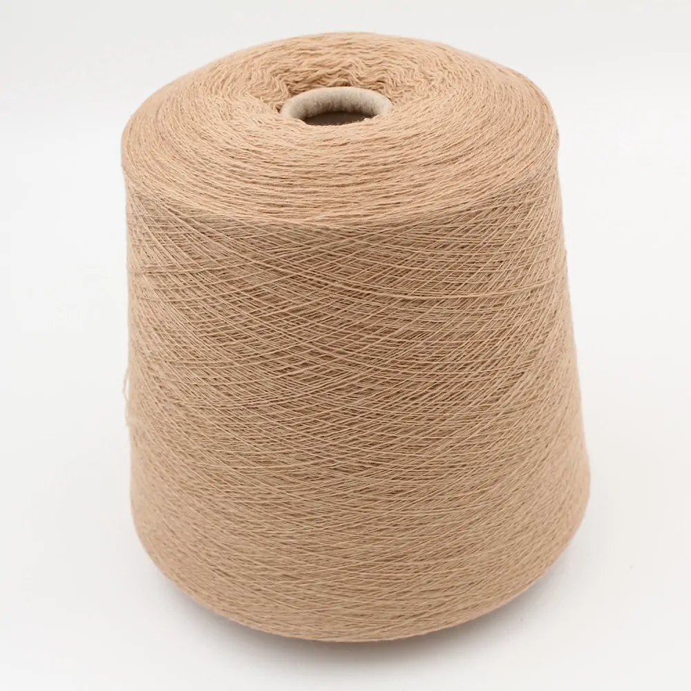 Filato da macchina 2/28 70% merino extrafine 30% cashmere colore cammello rocca 550 gr