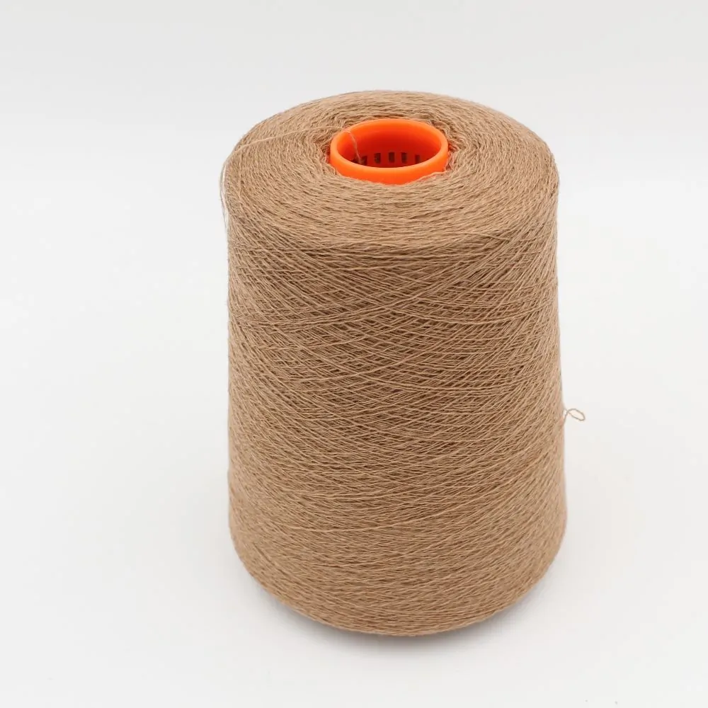 2/28 70% merino extrafine 30% cashmere color camel cones 500 gr