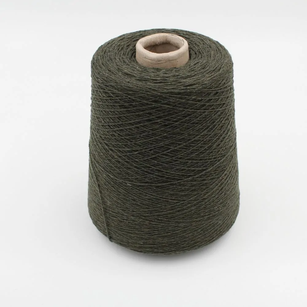 Recycled Cashmere yarn 100% nm 2/13 color green cones 500 gr