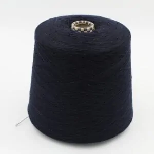 2/28 70% merino extrafine 30% cashmere colore blu rocca 520 gr