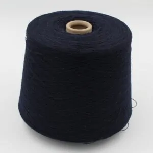 2/28 70% merino extrafine 30% cashmere colore blu rocca 530 gr