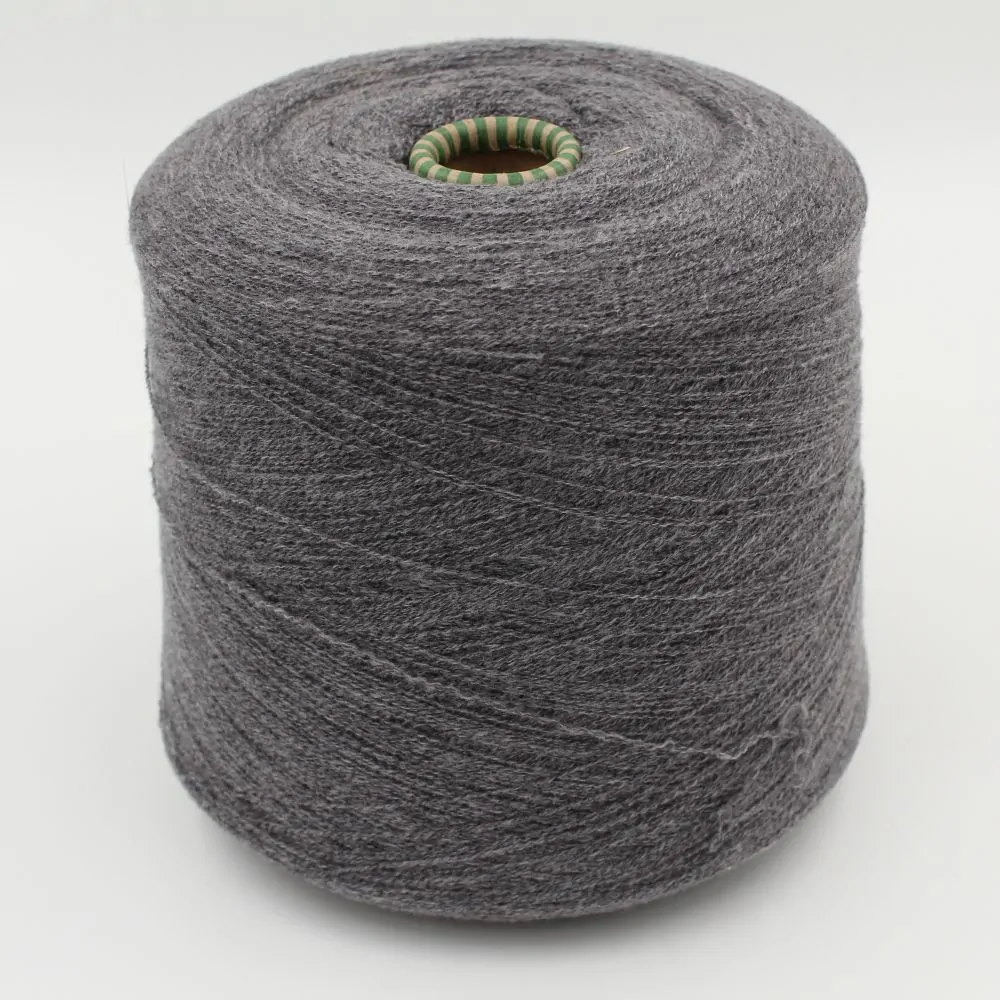 Filato cashmere 96% poliammide 4% nm 2/26300 colore grigio medio rocche 500 gr