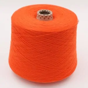 Filato 2/28 100% Cashmere per macchina 12 colore mandarino rocche 510 gr