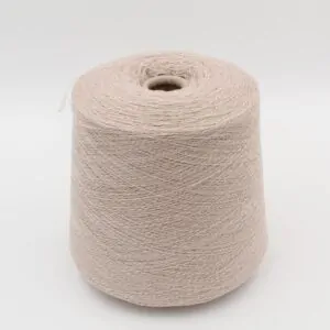 Filato da macchina 2/30 70% merino extrafine 30% cashmere colore beige rocca 500 gr