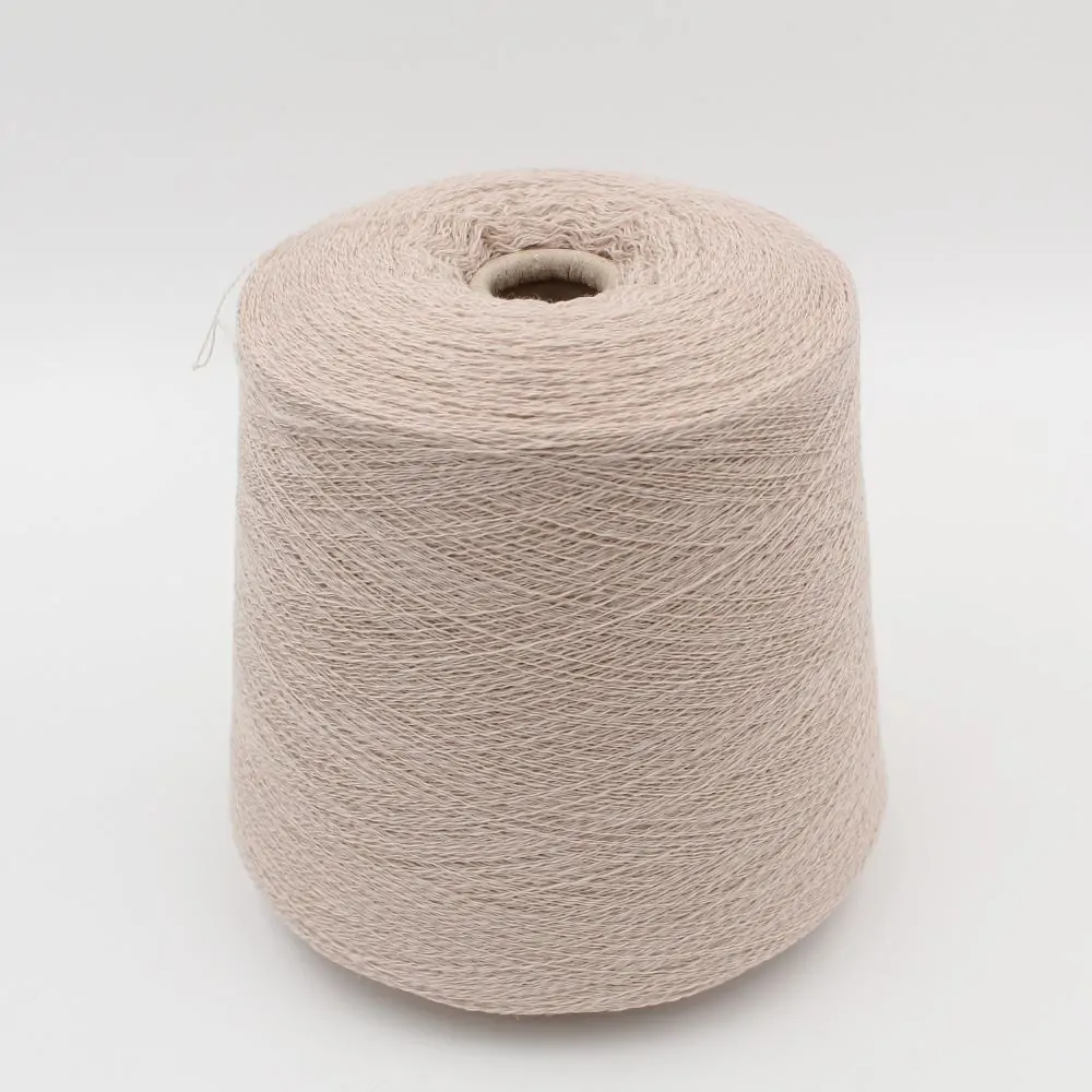 Filato da macchina 2/30 70% merino extrafine 30% cashmere colore beige rocca 500 gr