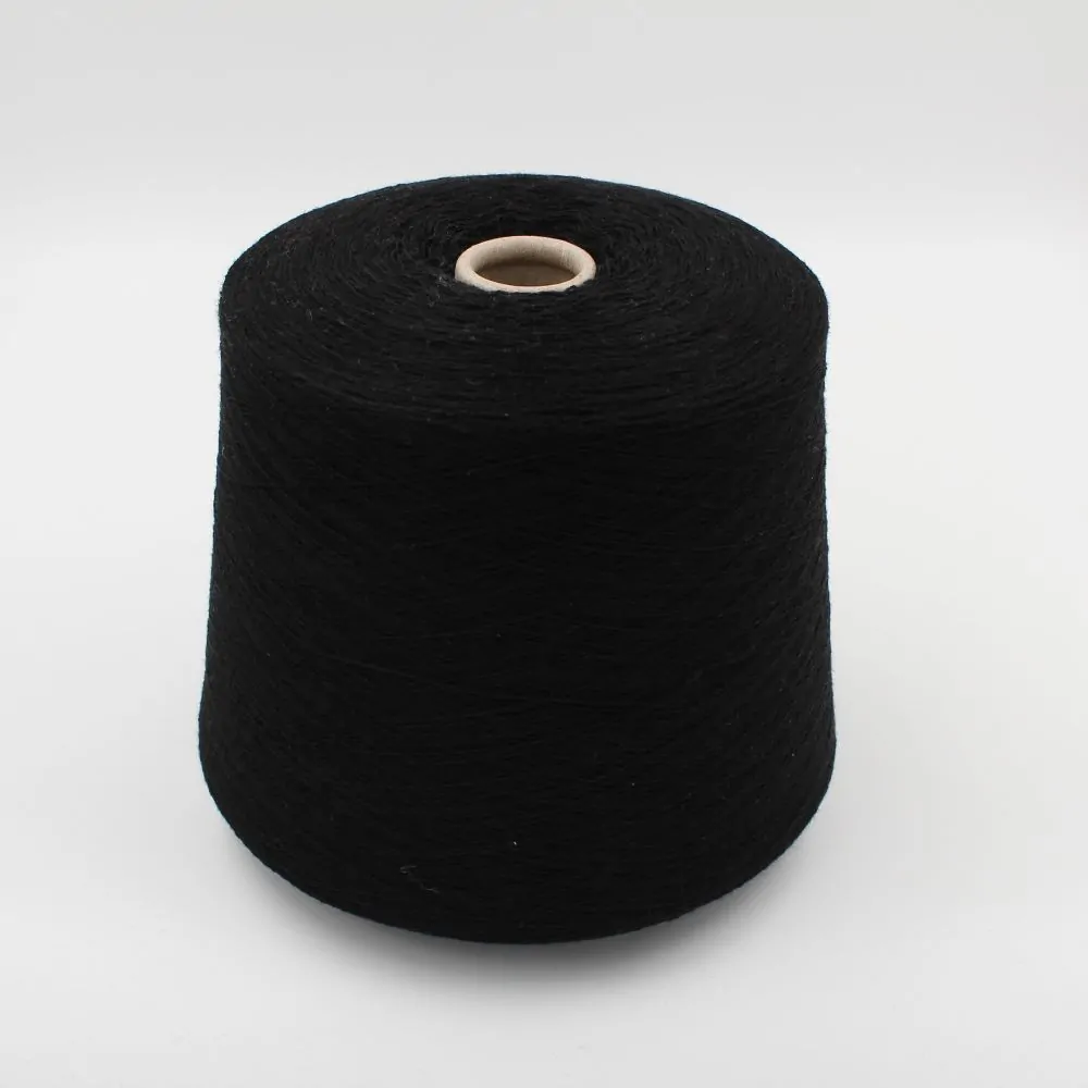 2/28 70% merino extrafine 30% cashmere color black cones 530 gr
