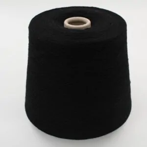2/28 70% merino extrafine 30% cashmere colore nero rocca 510 gr