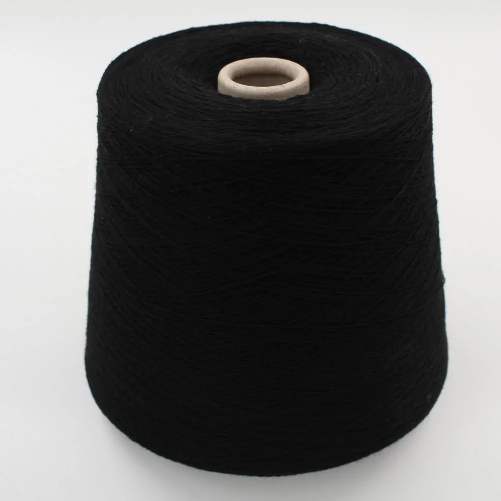2/28 70% merino extrafine 30% cashmere colore nero rocca 510 gr