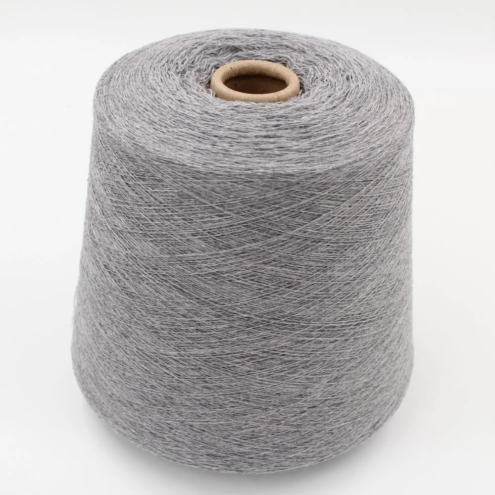 Filato 2/28 100% Cashmere colore grigio chiaro rocche 980 gr