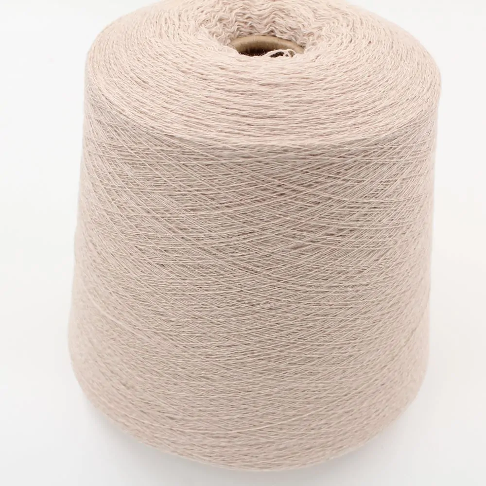 2/28 70% merino extrafine 30% cashmere color light beige cone 500 gr