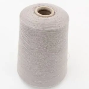 NEW filato 90% cashmere 10% poliammide nm 2/54 pettinato colore grigio chiaro rocca 540 gr