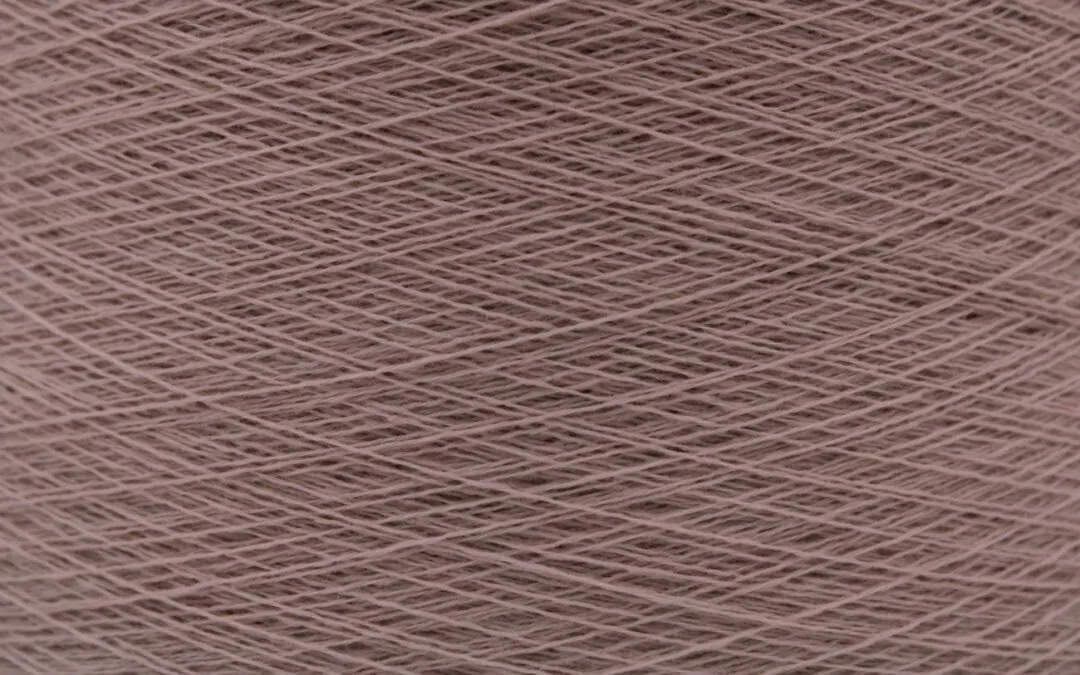 Cos’è il filato in cashmere riciclato Nm 2/13 e perché sceglierlo