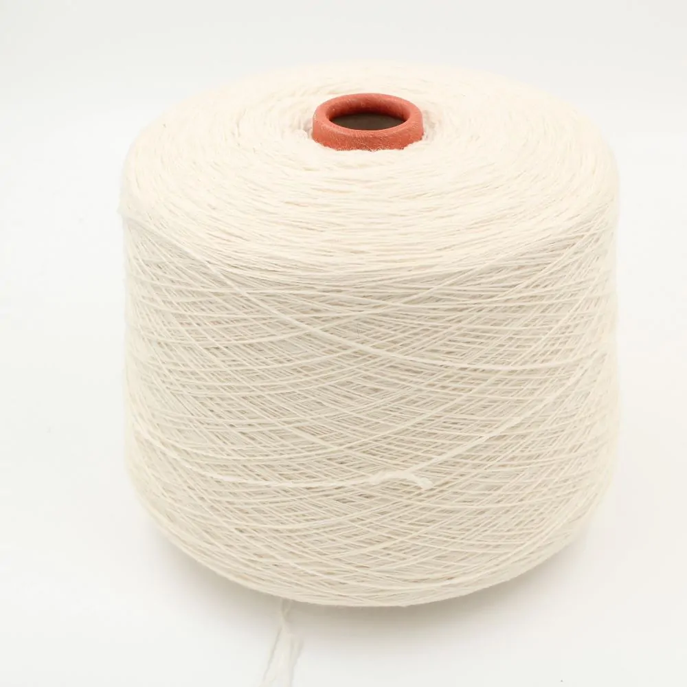 yarn merino extrafine 70% cashmere 30% nm. 2/15 color natural white cones 500 gr
